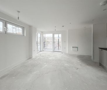 Flat 89. 6 Martin Court, Hastings, TN34 1EF - Photo 1