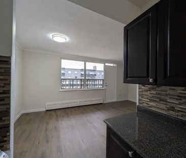 For Lease - 57 Parkwoods Village Drive Unit# 603, Toronto, Ontario - Photo 6