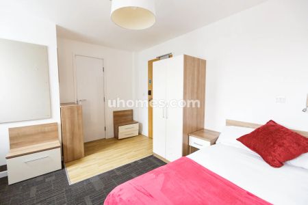 Silver En-Suite - Photo 3