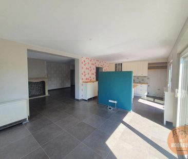 Prachtig gelijkvloersappartement met 3 slpks, garage en tuin - Photo 1