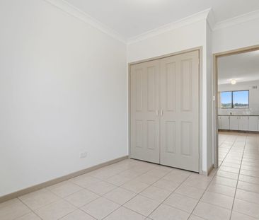 Two Bedroom Unit Just Steps from Wamberal Beach - Photo 5