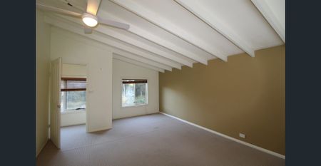 Serene Countryside Living - Photo 3