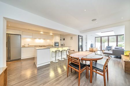 Elgin Crescent, Notting Hill, W11, London - Photo 3