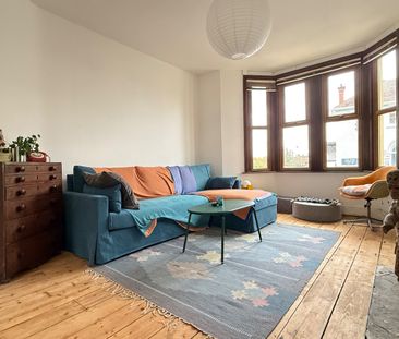 Room in a Shared House, Langton Court Road, BS4 - Photo 1