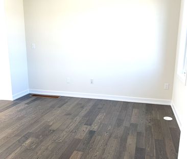 For Lease - 155 Melody Lane, Thorold, Ontario - Photo 2