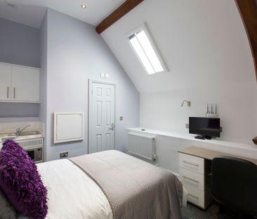 The Old County Hall - Studio 13 - Photo 4