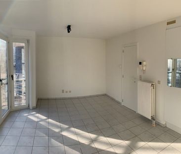 studio met slaaphoek in centrum koksijde - Photo 3