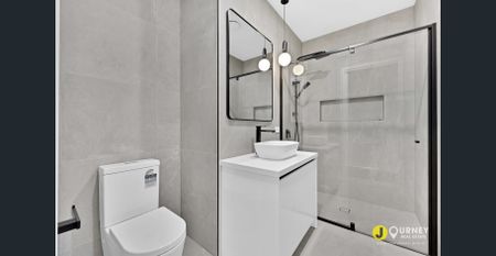 ✨ Brand New Family Home for Rent in Aitken Grove, Mickleham! ✨ - Photo 2