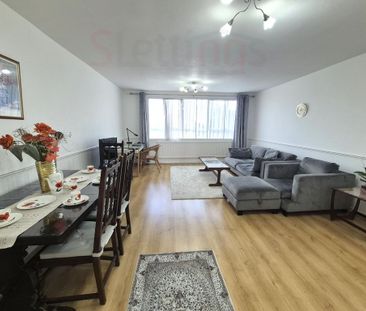 3 bedroom flat to rent - Photo 1