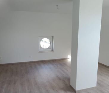 Appartement te huur - Photo 1