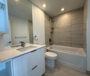 For Lease - 1 Fairview Road Unit# 1713, Mississauga, Ontario - Photo 4