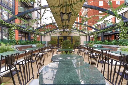 Studio to rent - Photo 5