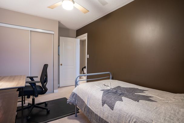 For Lease - 23 Northgrove Crescent, Whitby, Ontario - Photo 1