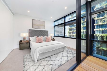 Luxury Urban Lifestyle - Photo 2