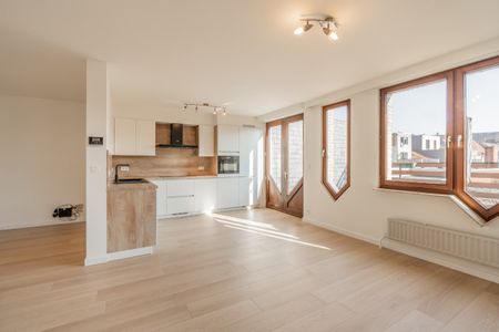 Gerenoveerd appartement in het centrum van Veurne - Foto 3