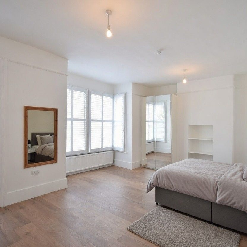 Room in a Shared House, Fulham Palace Road, SW6 - Photo 1