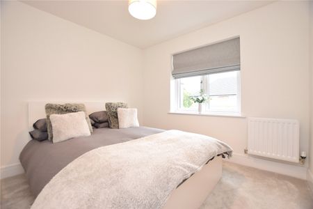 70, Leicester Square, Crossgates, Leeds, West Yorkshire, LS15 8FW - Photo 4