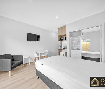 9-bedroom shared house, Danaher Ave - Photo 4