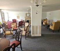 1 bed Apartment for Rent - Photo 2