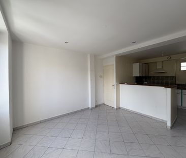 Location Appartement 2 pièces 28m² VILLEBON SUR YVETTE 91140 - Photo 1
