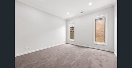 Charming Family Home in a Thriving Location - Photo 2