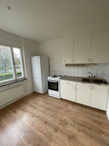 Torggatan, Traryd - Photo 3