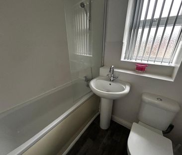 2 bedroom terraced house to rent - Photo 5