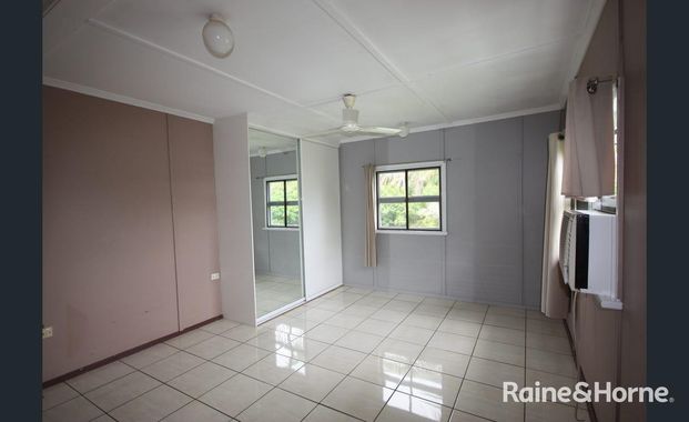 2/2 Roberts Avenue, North Mackay, QLD 4740 - Photo 1