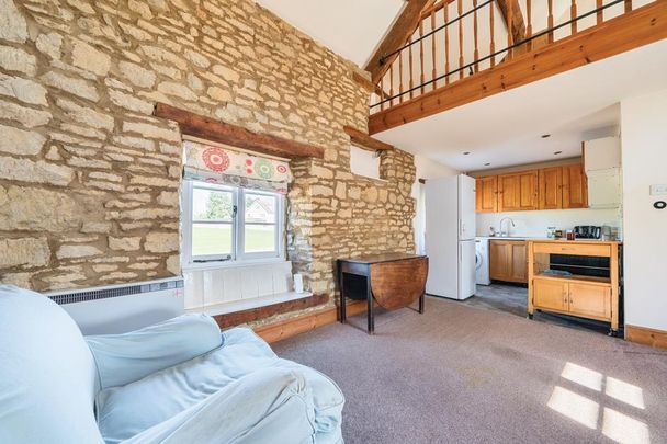 2 bedroom cottage to rent - Photo 1