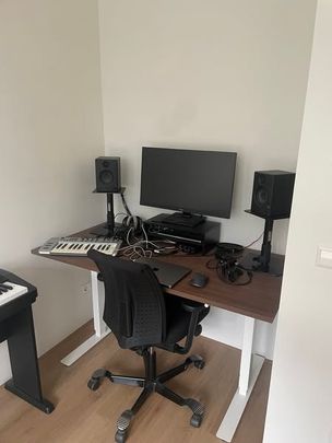 Apartment Amsterdam - Next to Rembrandtpark - Photo 1
