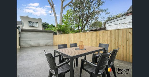 Fresh Interiors & Urban Convenience in Prime Newtown Location - Photo 1