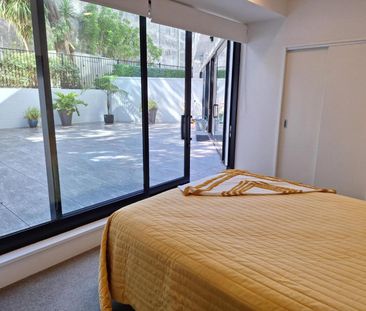 2 bedroom apartment in Freemans Bay - Photo 2