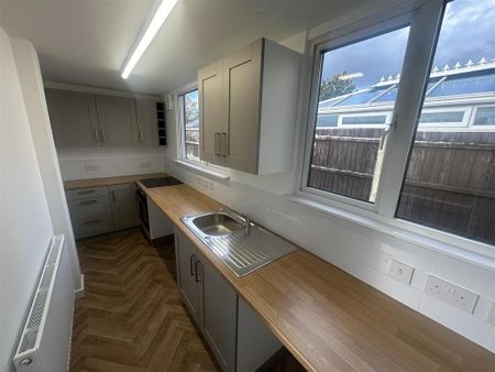 3 bedroom house to rent - Photo 4