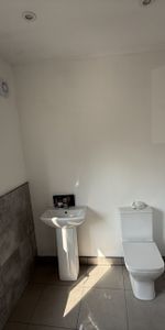 1 bedroom house share to rent - Photo 3