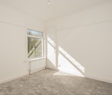 46 Upper Lisburn Road, Belfast, BT10 0AB - Photo 6