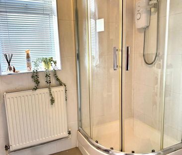 St Stephens Road (6 bed) - Photo 1