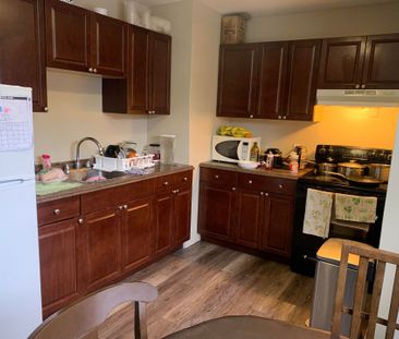 For Lease - 145 Tulloch Drive, Ajax, Ontario - Photo 3