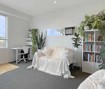 Magnificent Mirage - Photo 1