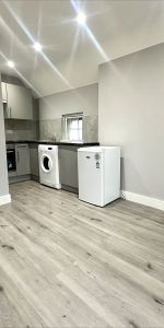 apartment to rent Flat 6, Withersfield Road, Haverhill, Suffolk, CB9 - Photo 3