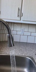 3 1/2 TOUT RÉNOVÉ, CHAUFFAGE ET EAU CHAUDE INCLUS, DISPONIBLE JUILLET - Photo 4