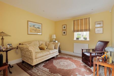 3 bedroom barn conversion to rent - Photo 2