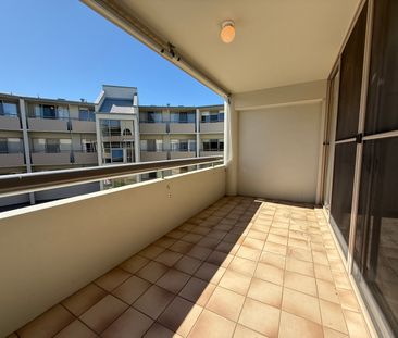 K4/2 Currie Crescent, Griffith ACT 2603 - Apartment For Rent | Domain - Photo 6