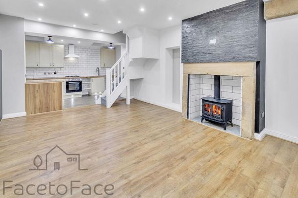 2 bedroom terraced house to rent - Photo 1