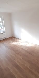 Komplett renovierte Wohnung mit Balkon - Foto 3