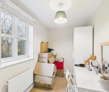 Scholars Walk, Quedgeley, Gloucester - Photo 5