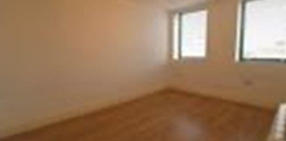 Cambridge Road, Bedford - Photo 2