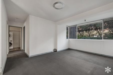 1/31 East Street - Photo 2