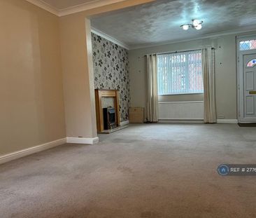 3 bedroom terraced house to rent - Photo 2