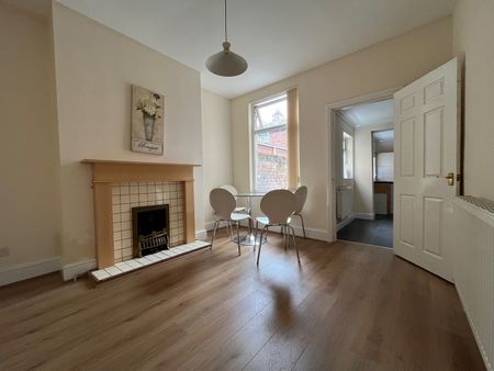 2 Bed Terraced House, Britannia Avenue, L15 - Photo 4