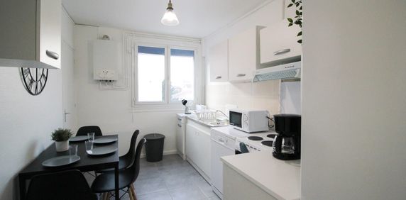 Villeurbanne - Le Richard - Chambre 1 - Photo 2